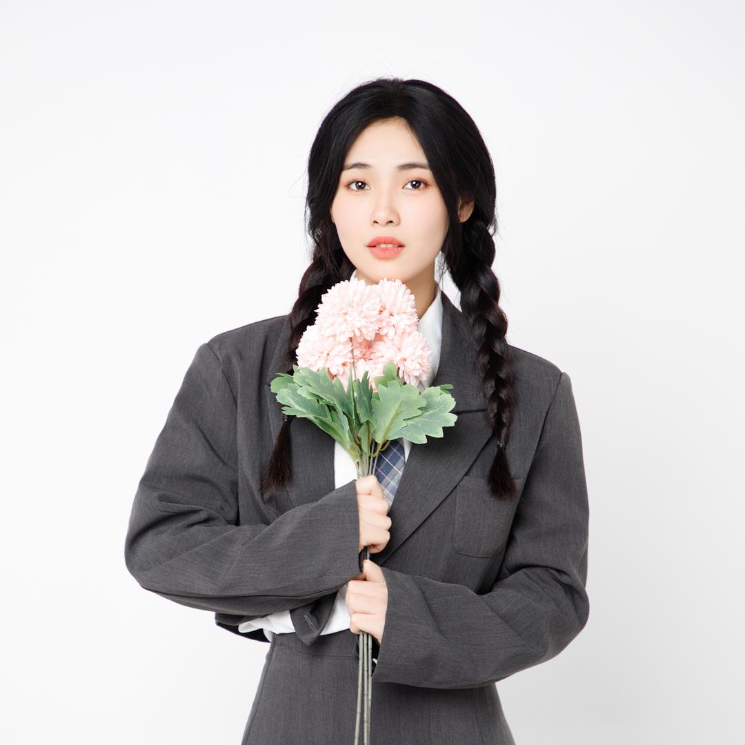 李诗影（大恬）🌻