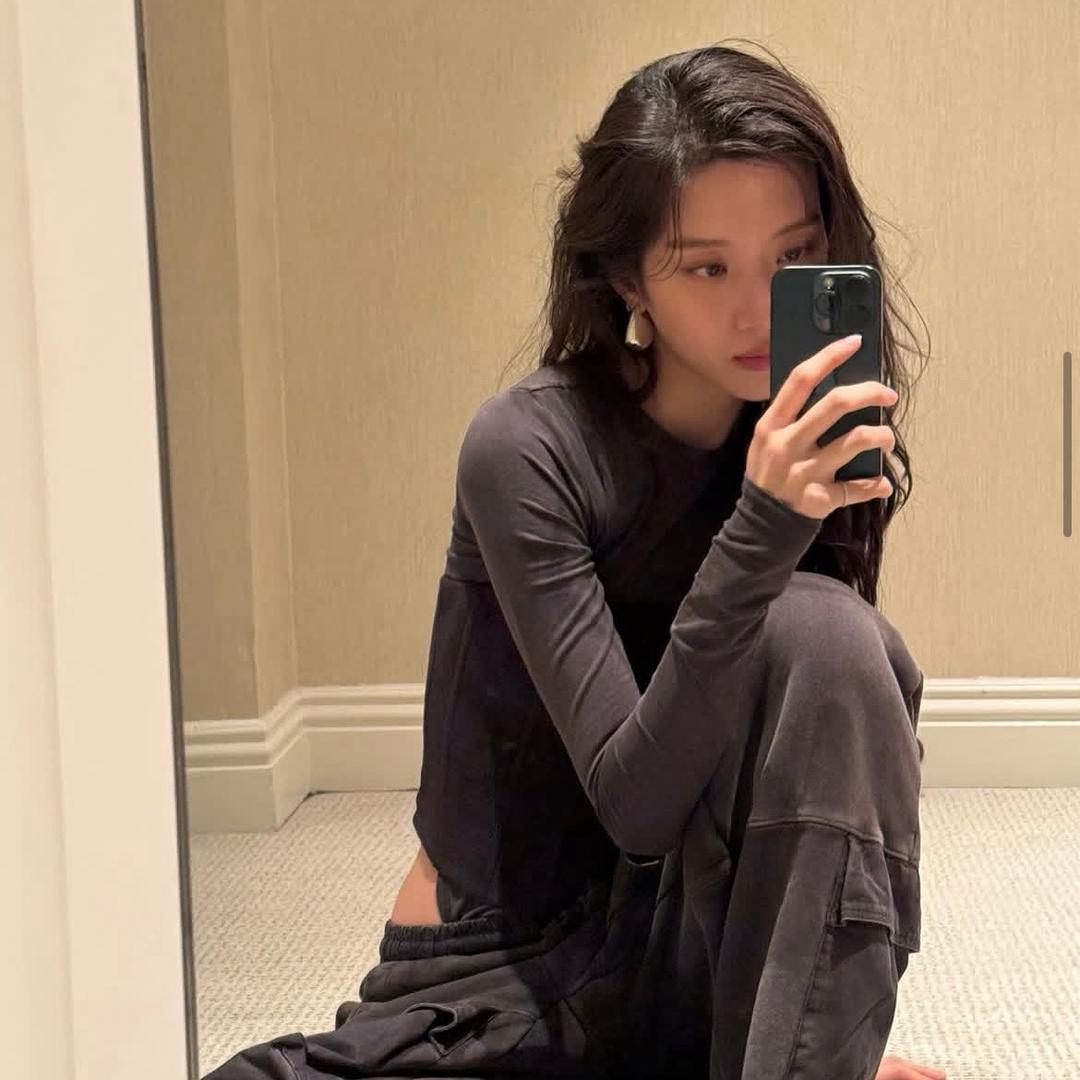 001。