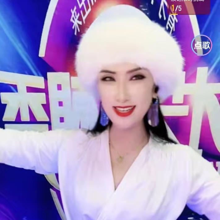 阿兰每周六周曰直播，开播时间早上6点40