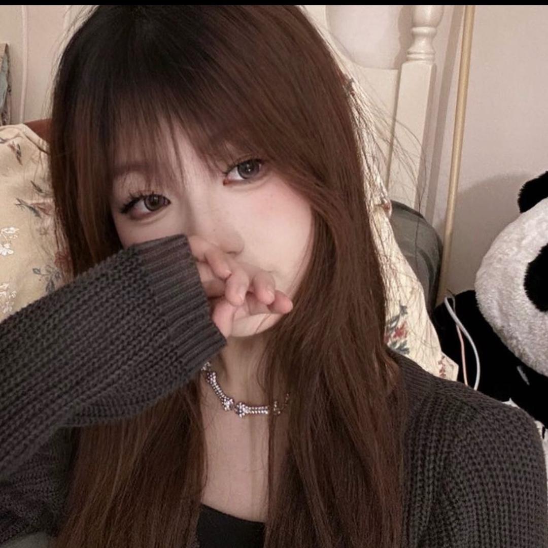月亮弯弯🌙