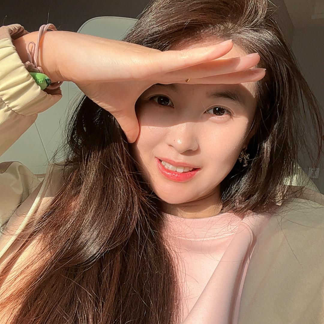 @哇塞六六