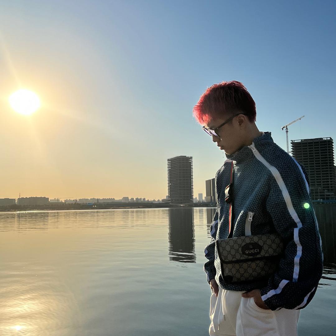 天津市男士发型设计.OIMG