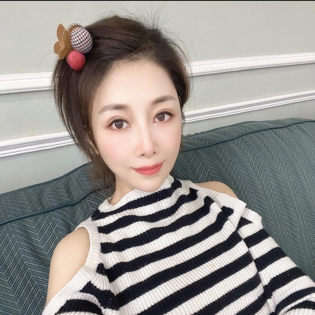 静儿.