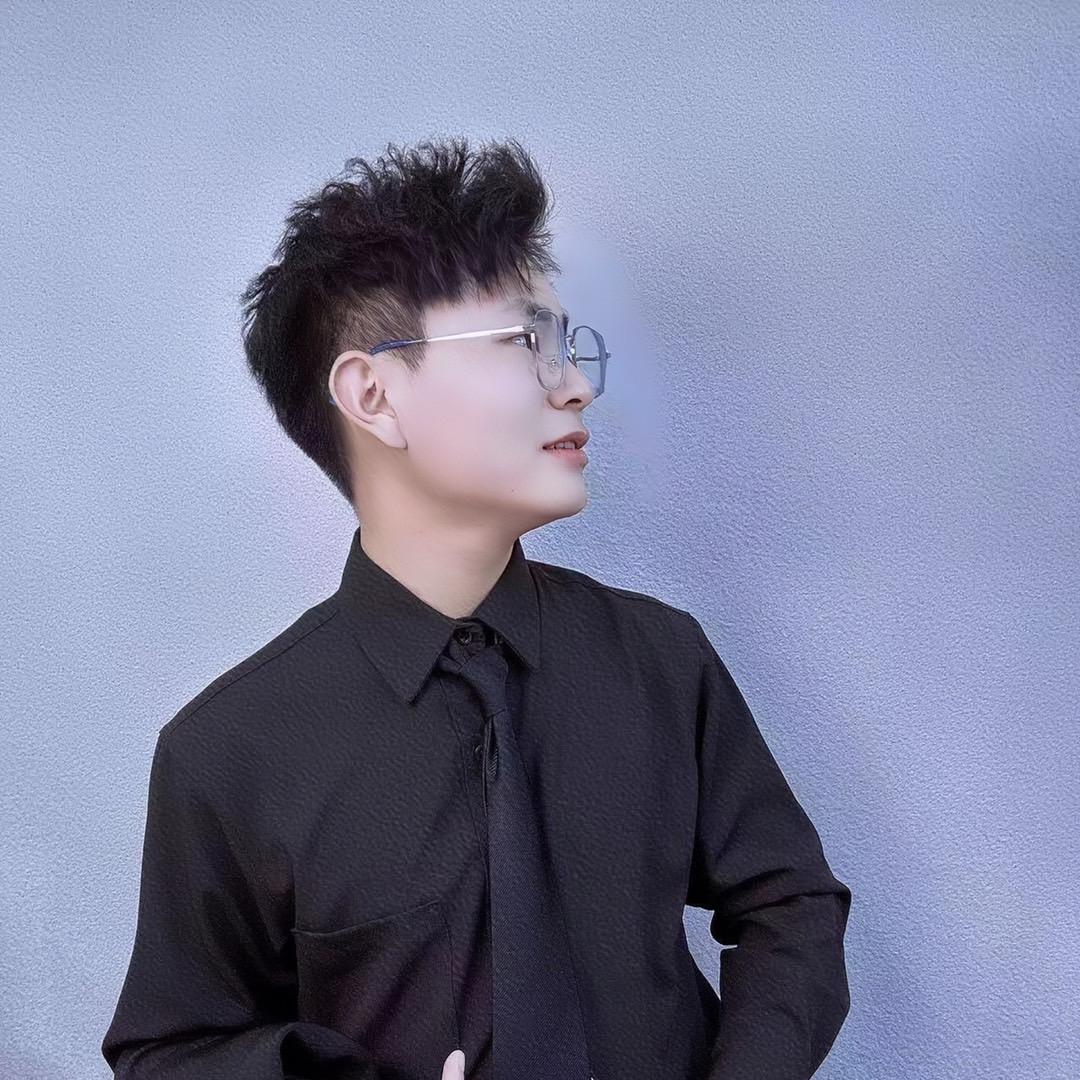 洋洋。