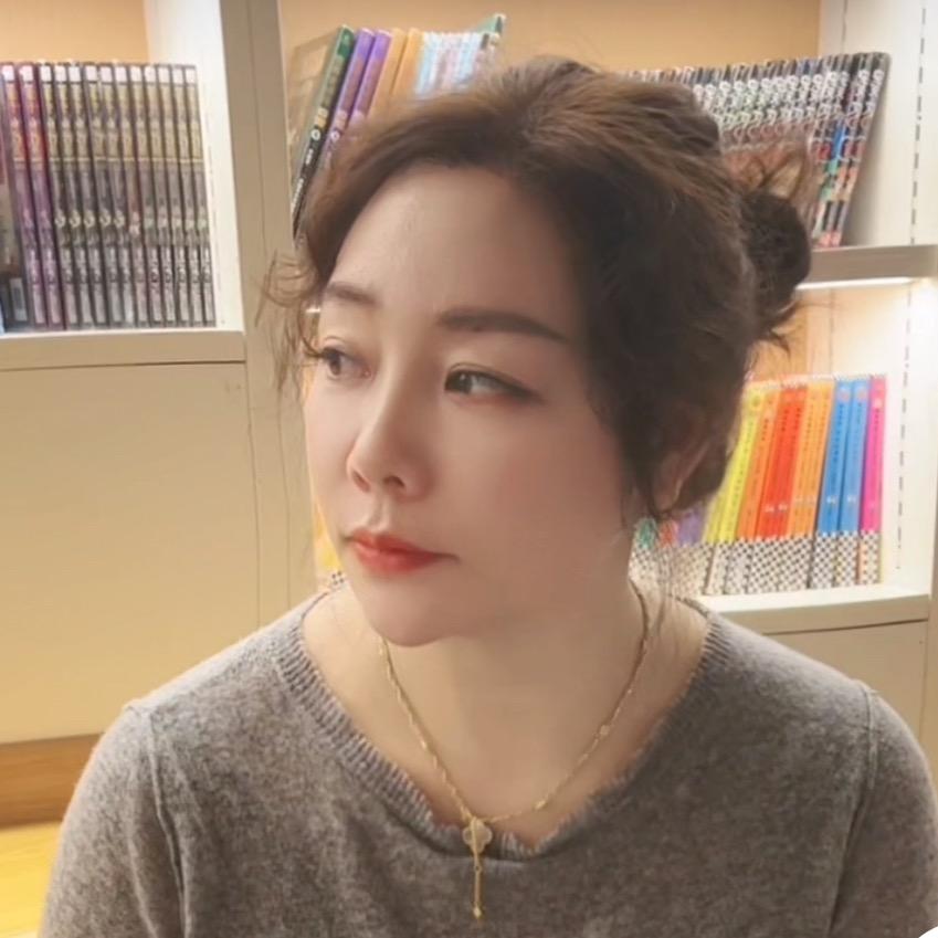 金闪闪🔆