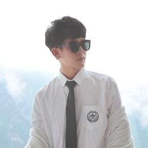 骆言/成都摄影师