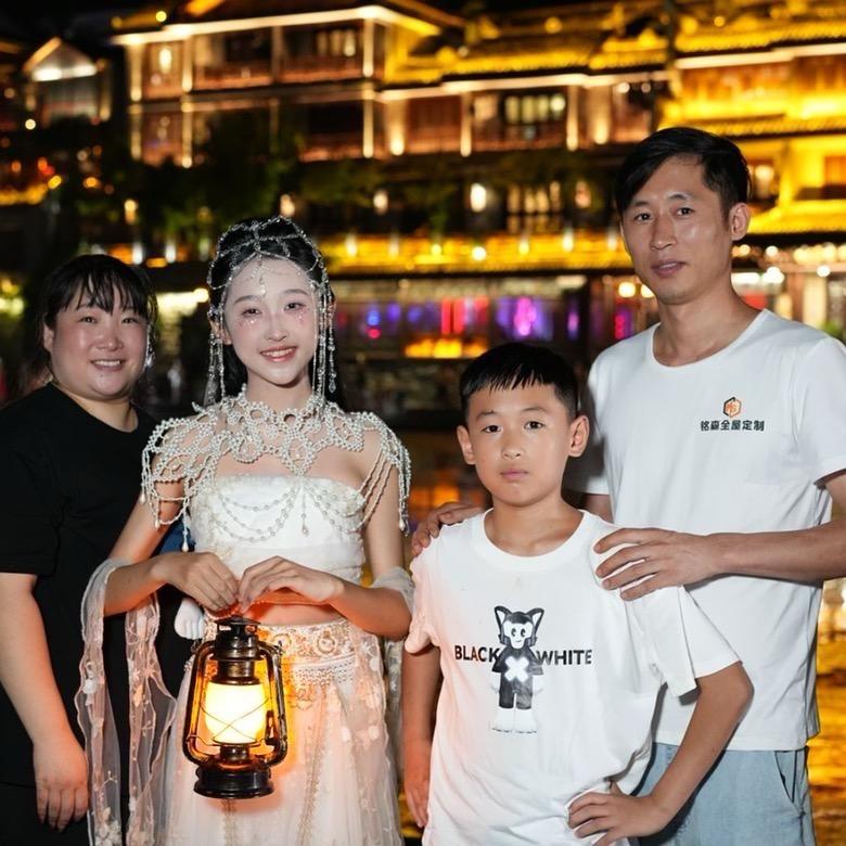以纯童装🍎果果