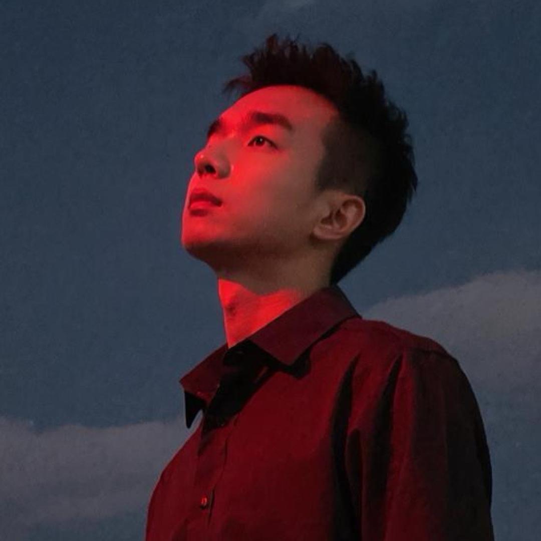 辉