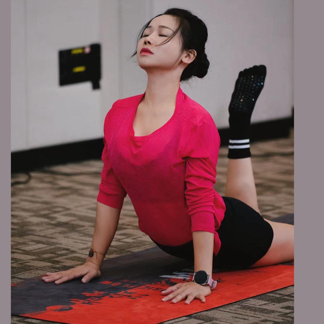 玉米 静心瑜伽 普拉提