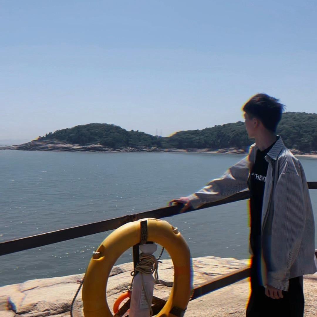 小博不好吃米饭👌