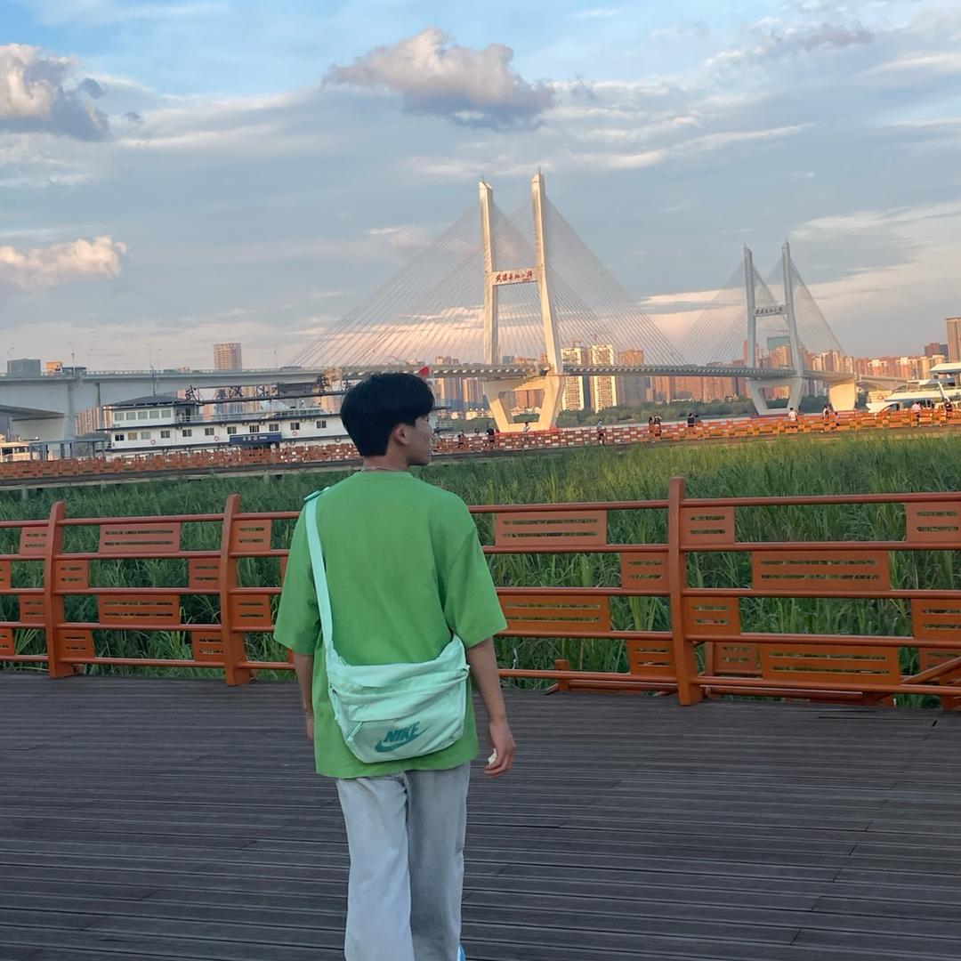 小余在努力