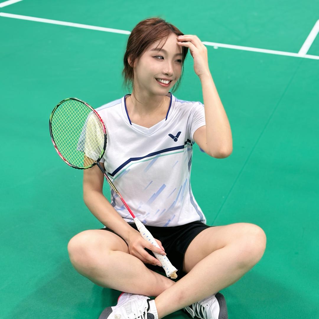 贞可爱🏸️