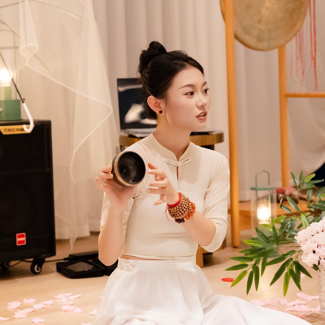 本心疗愈杨焕焕