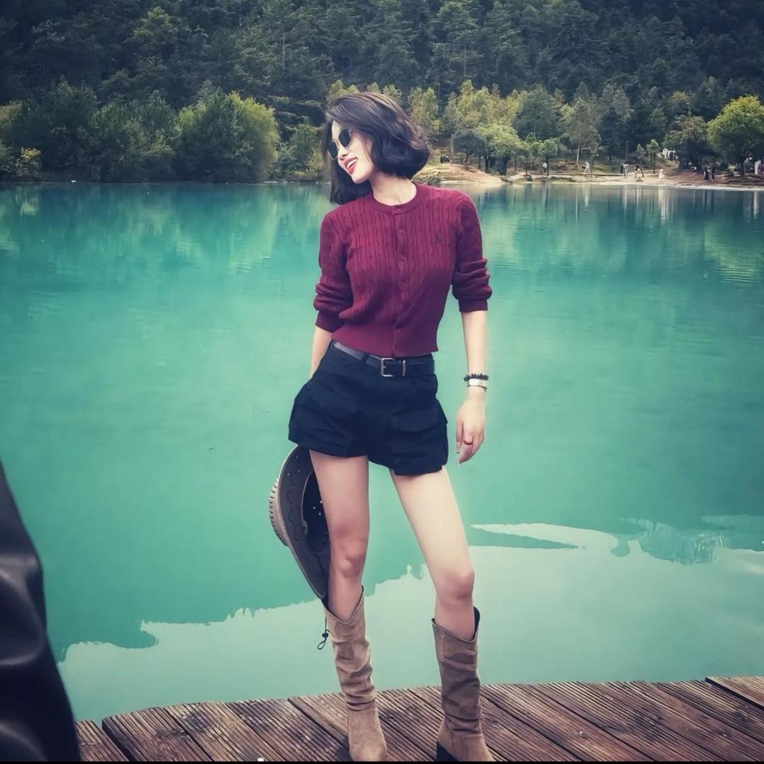 煎妮爱穿搭🚺