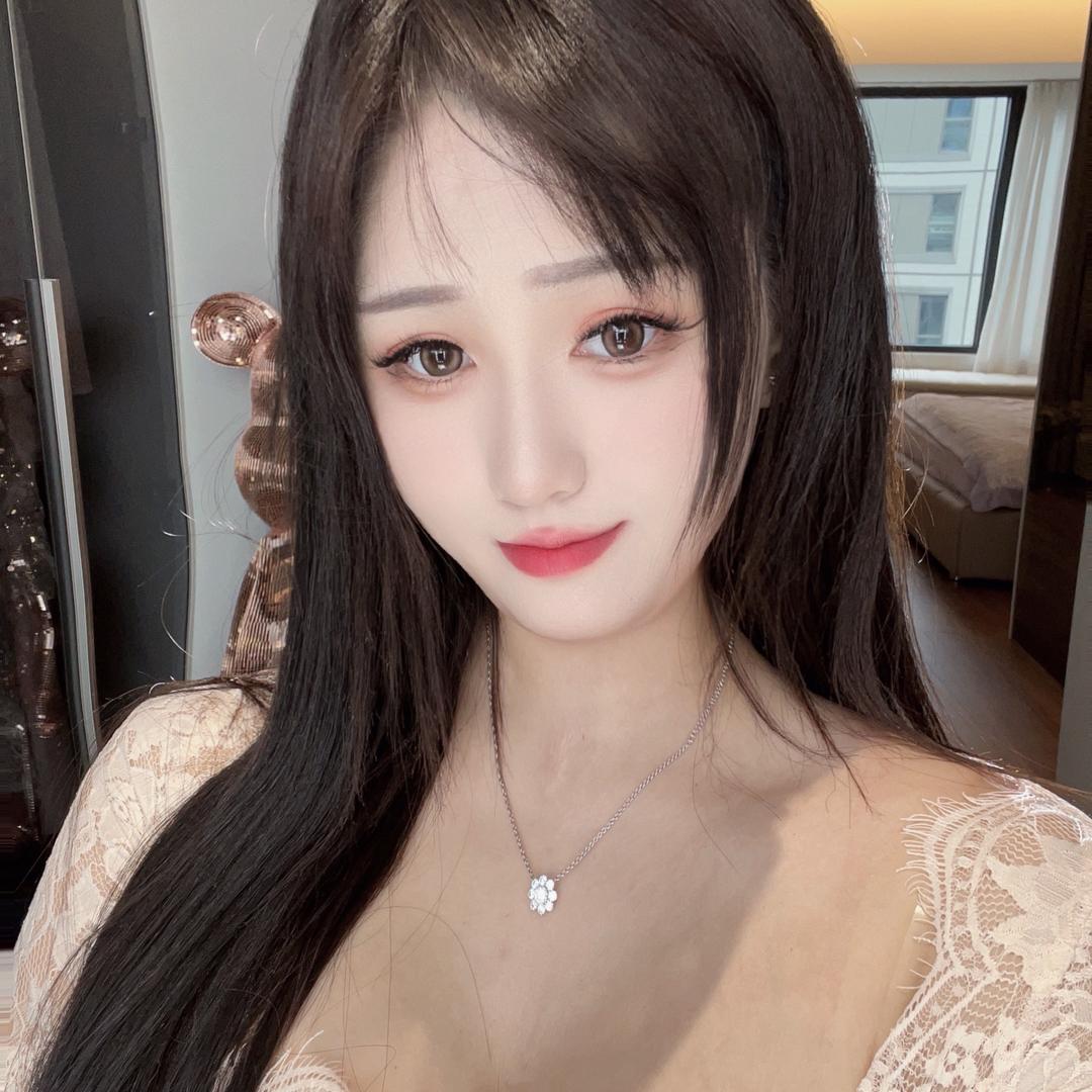 婷婷呀☁️