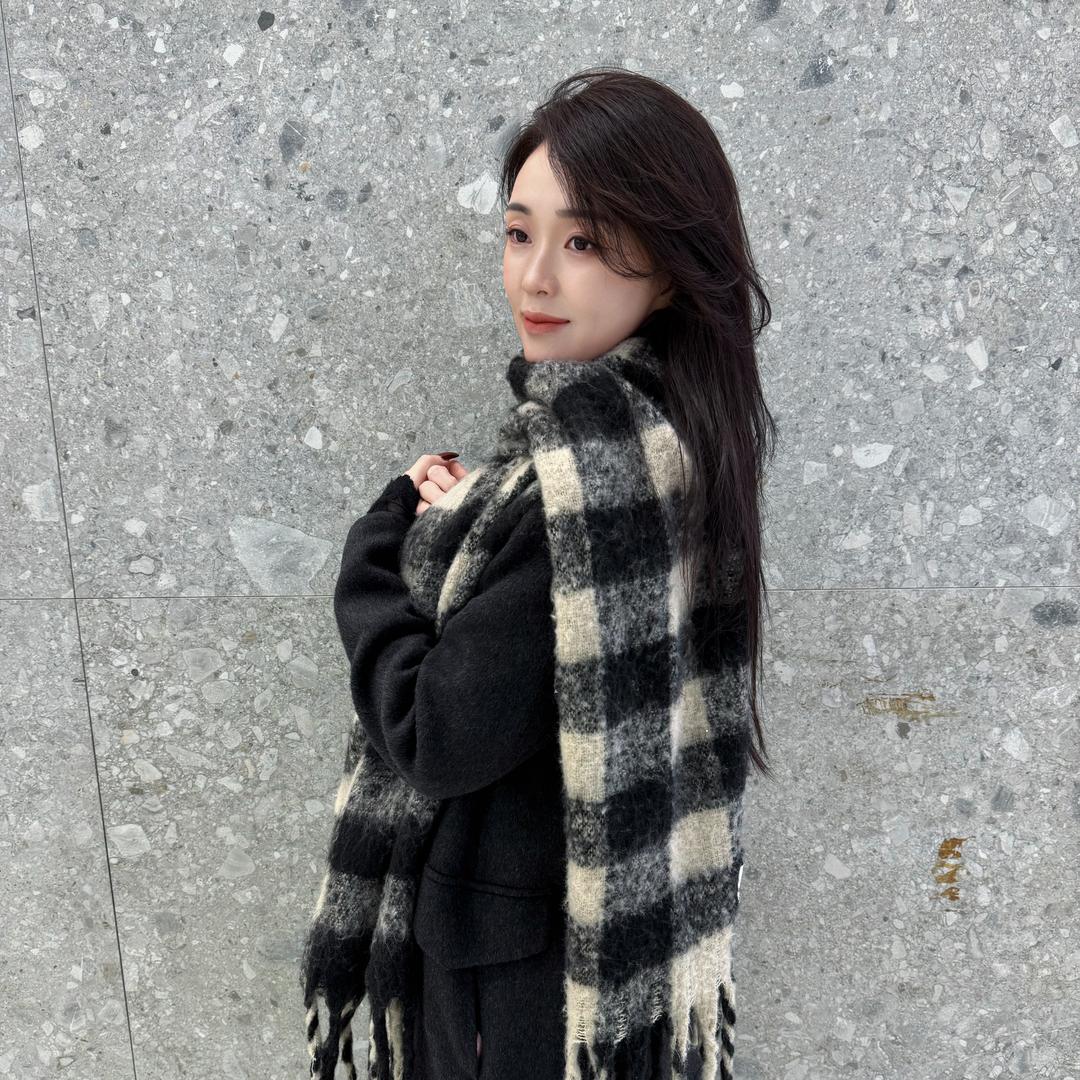 依依围巾工厂店