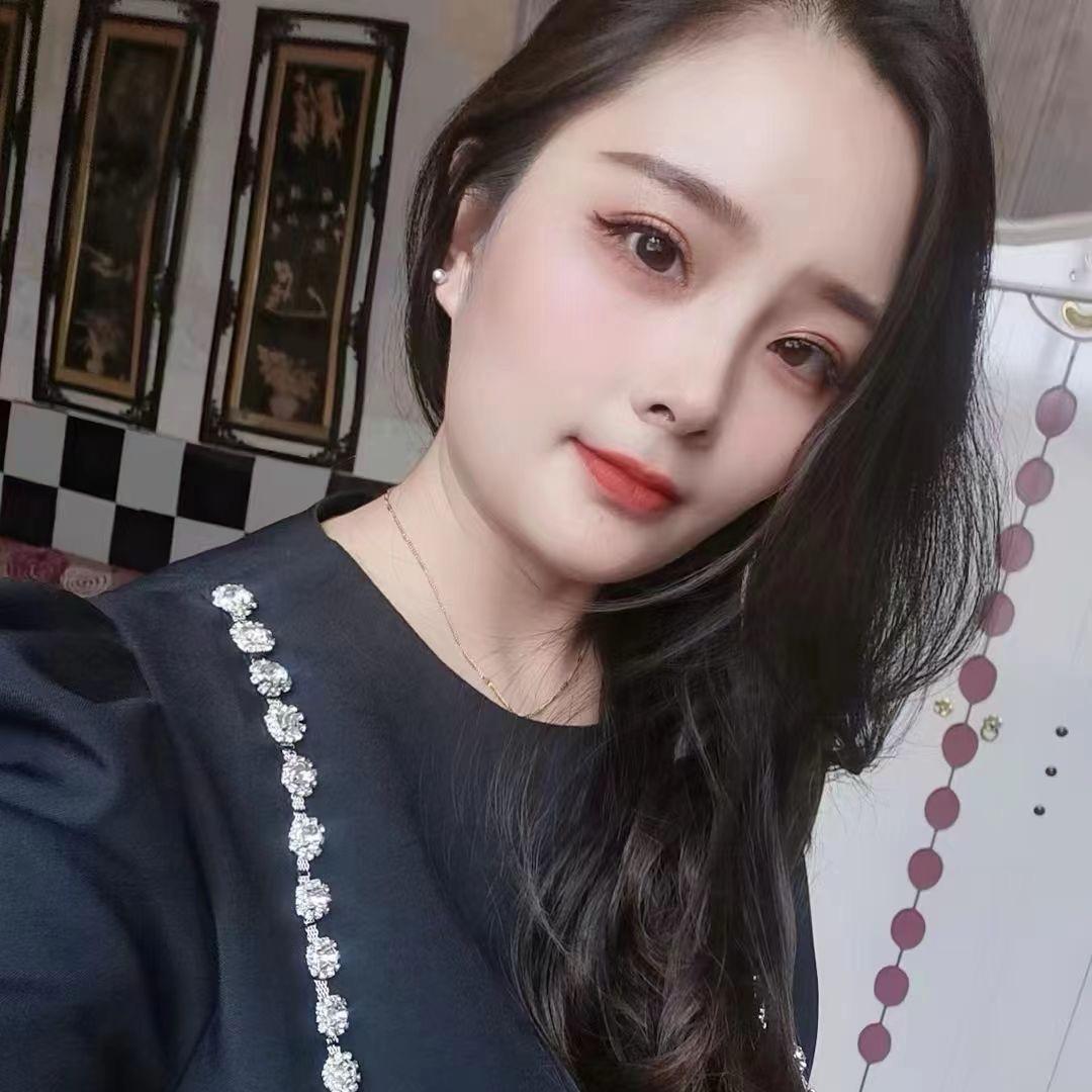 张小妮穿搭二号店