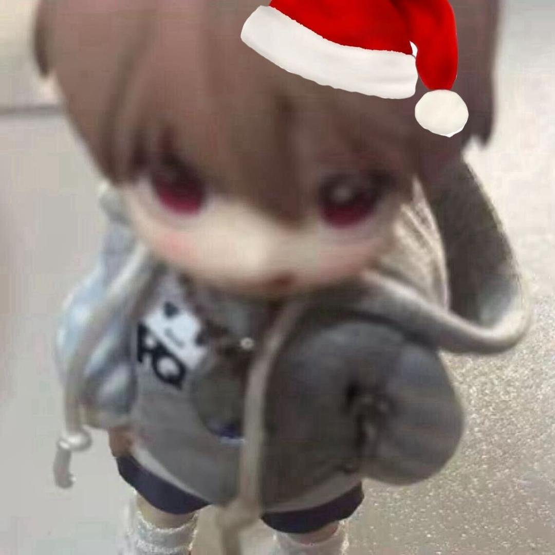 𝙇𝙞𝙪 𝙕𝙃