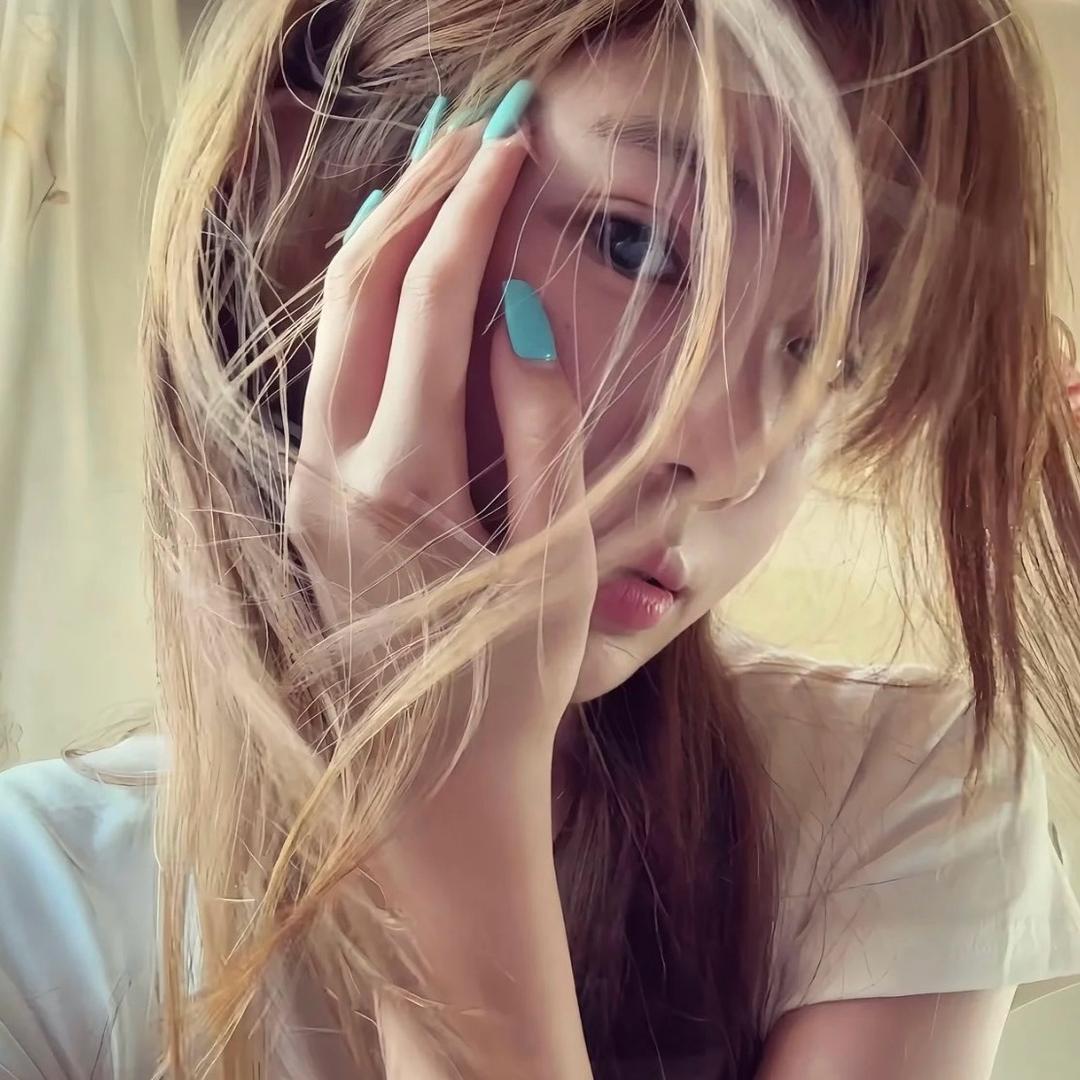 毛毛^
