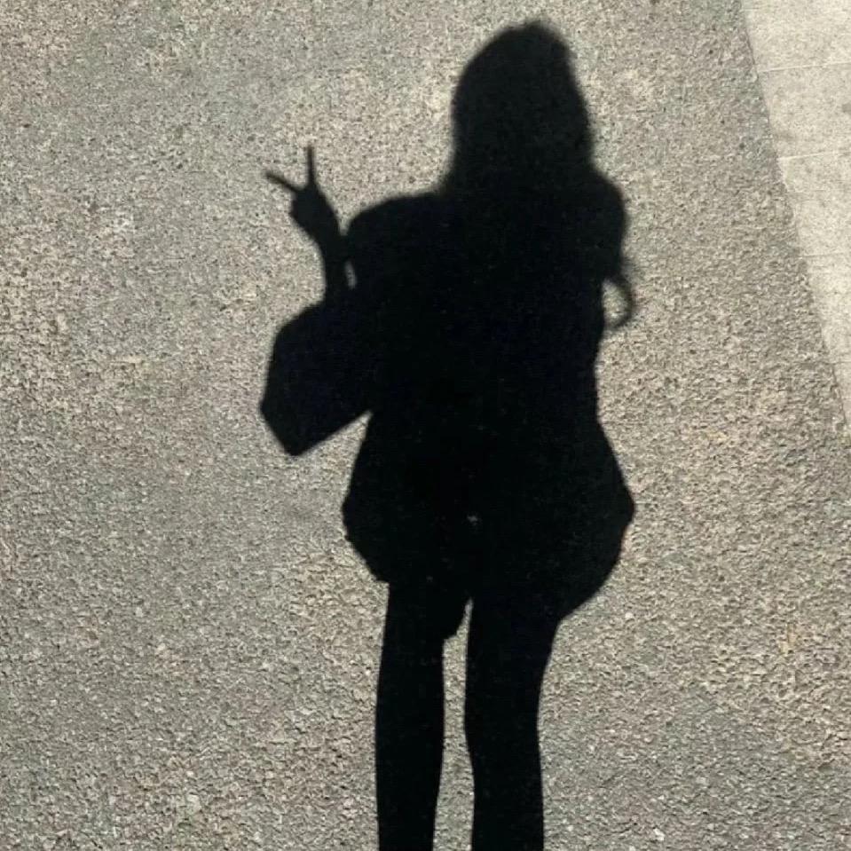 曾快樂。