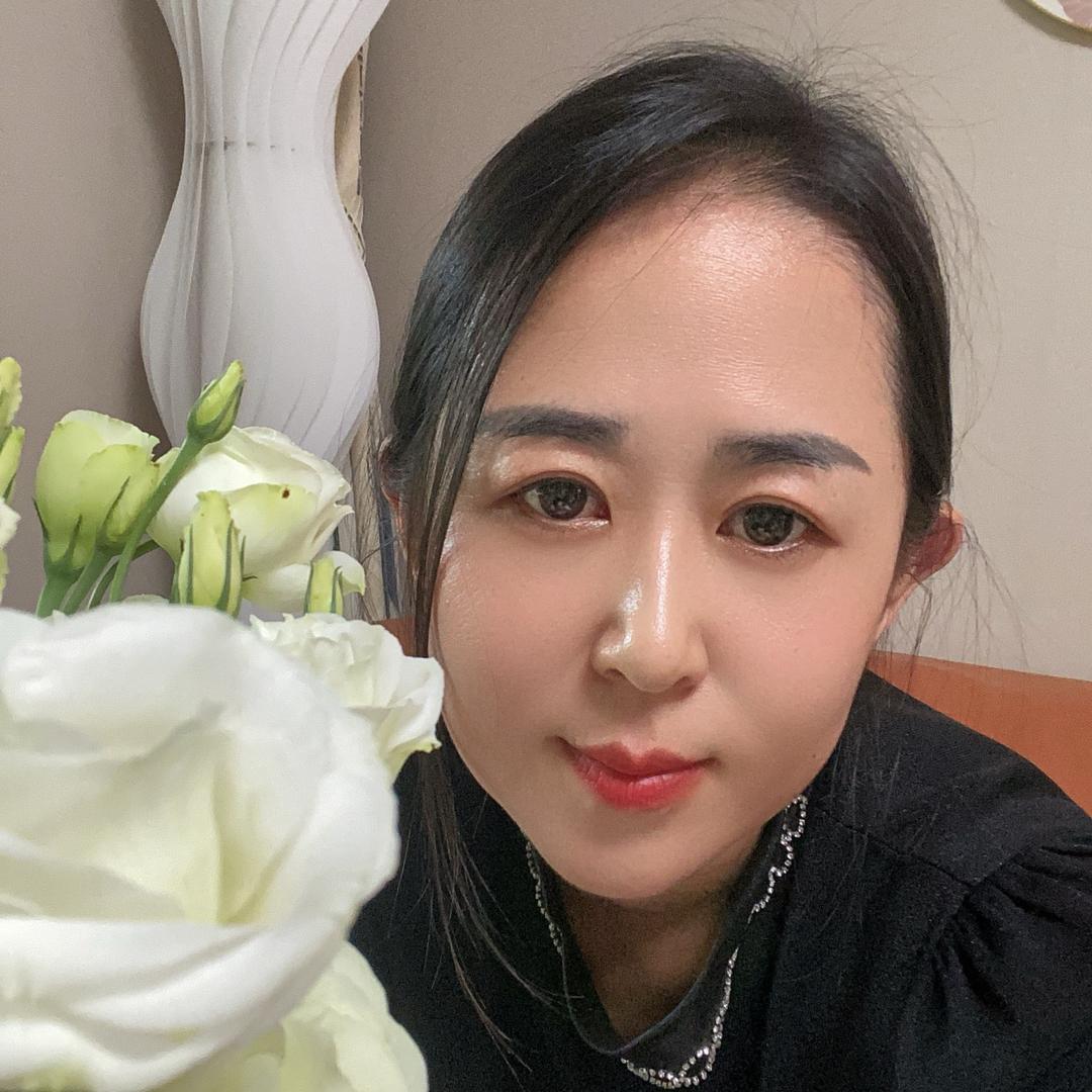 梦斯绮总部 孙老师