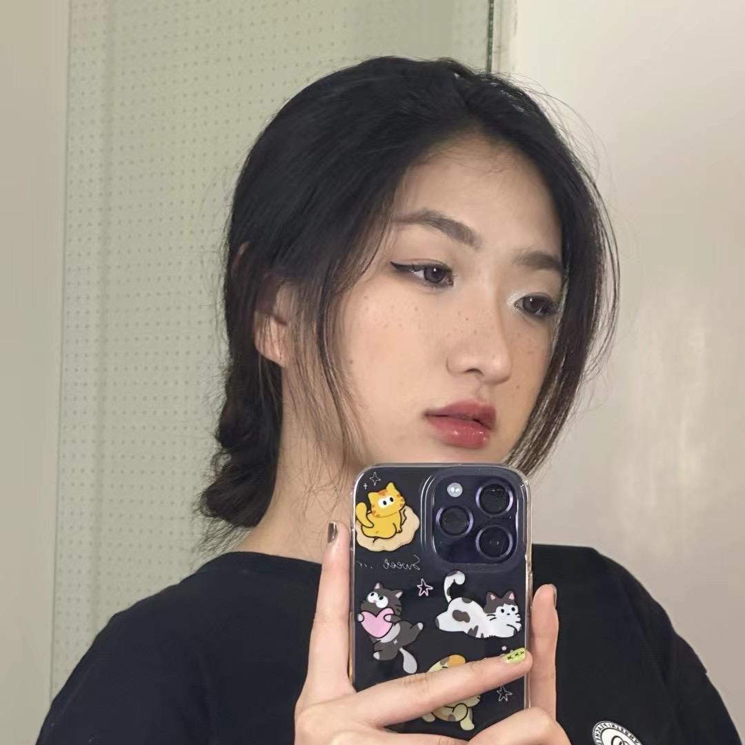 李姐不理解🌻