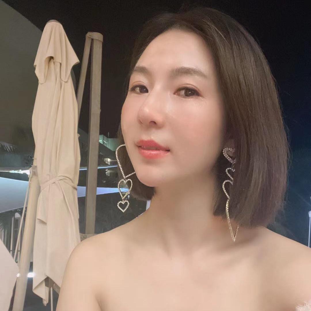今晳美容美体