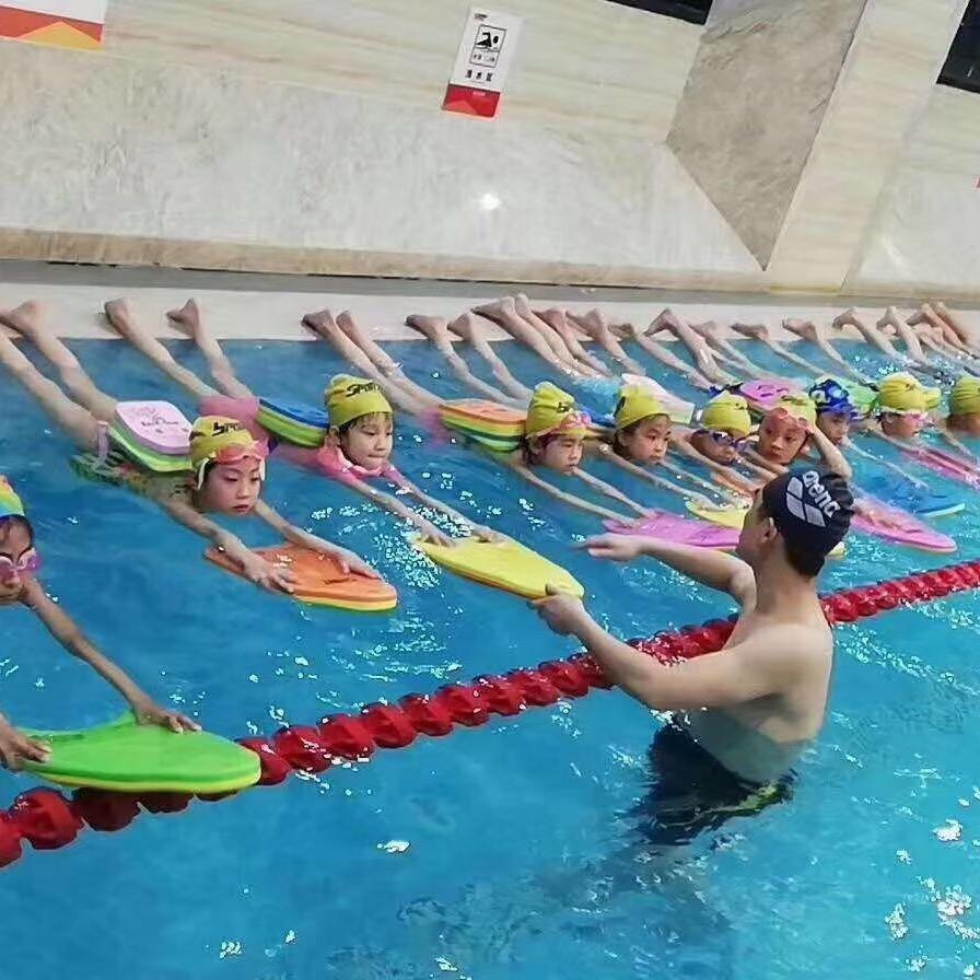 斯宝特健身游泳-丹丹