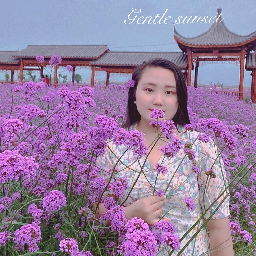 别问我是谁。