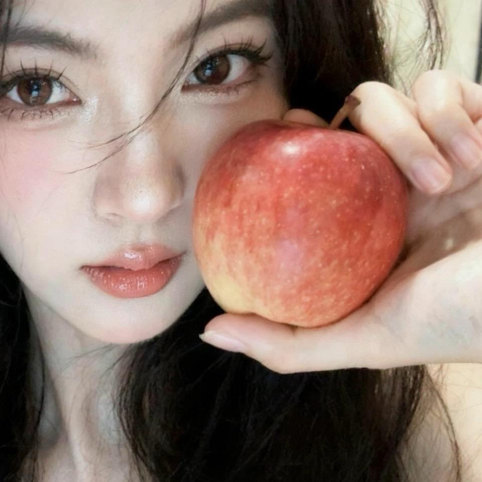 蔓越莓是个小模特