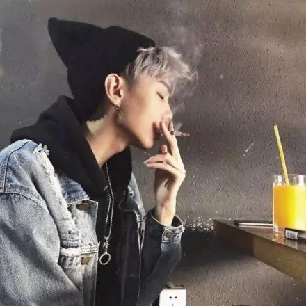 此♡人丶卟①般