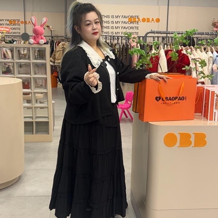 阿勒泰欧抱抱童装