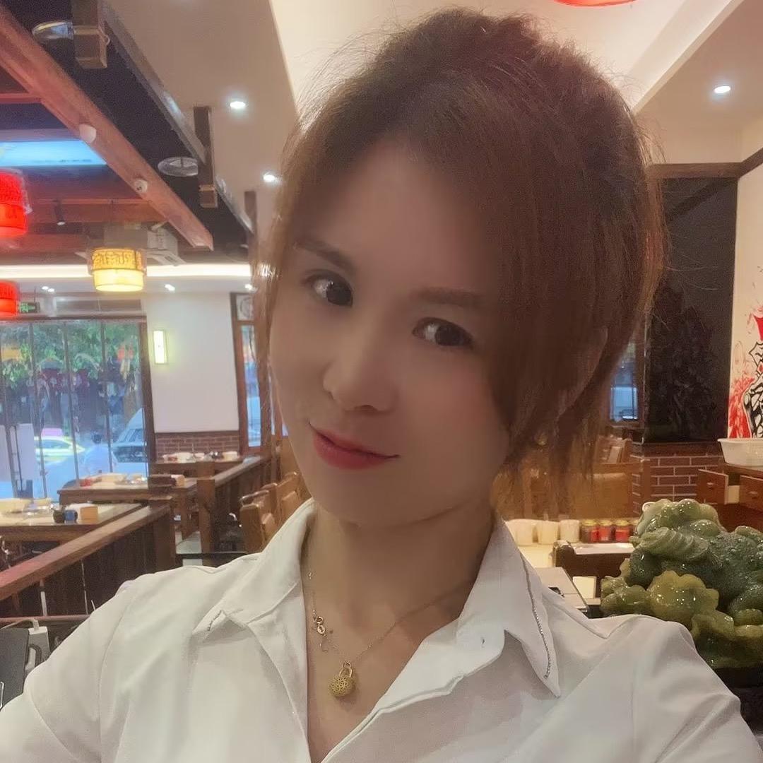周霖浠🏃‍♀️🏃‍♀️