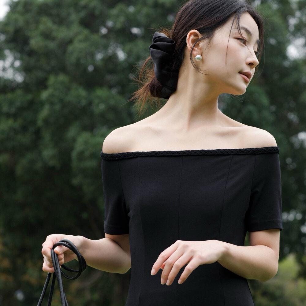 李一。一