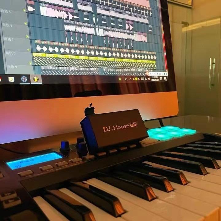 先烽音像汽车音乐CD