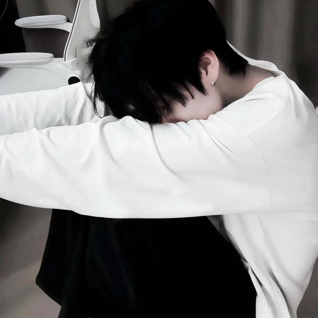男模