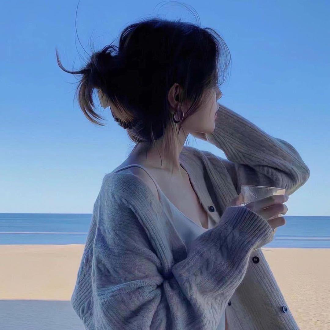 林芊妤誝.