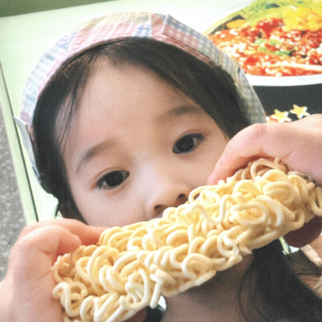 🥧小子。