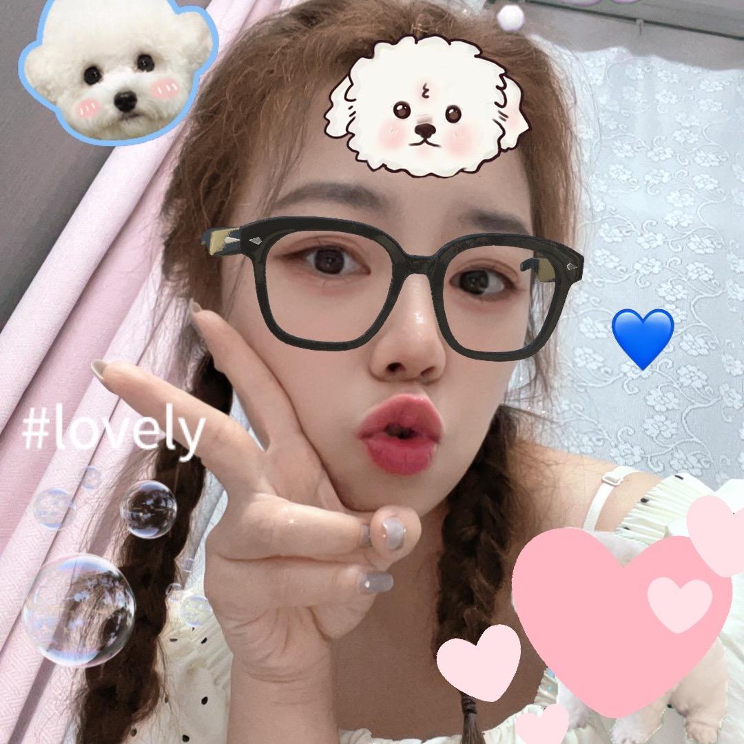My name' 安娜💕
