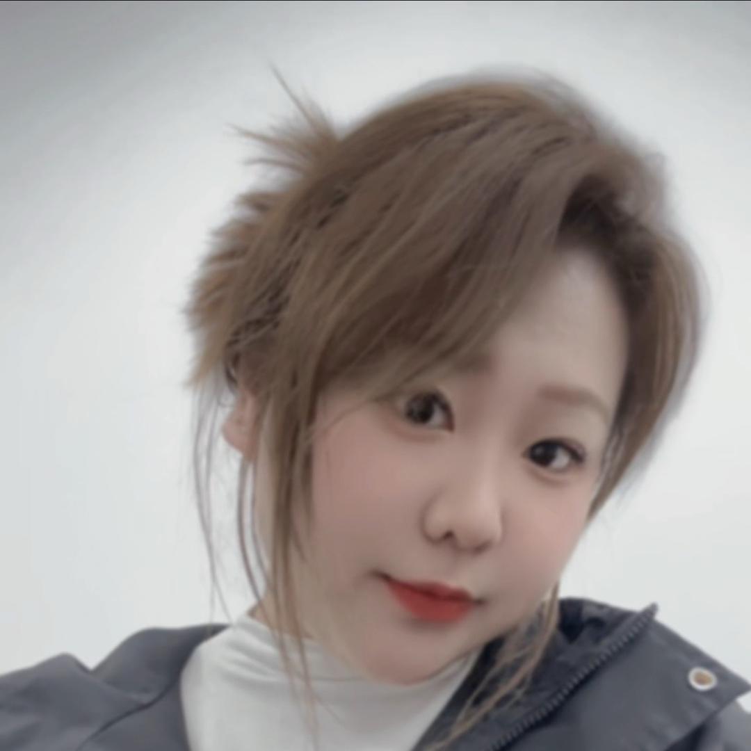 Y小祖宗🌷