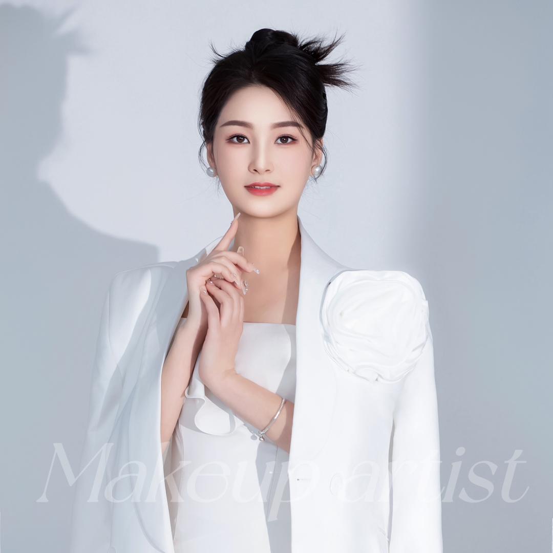 凤台美业人  小芹