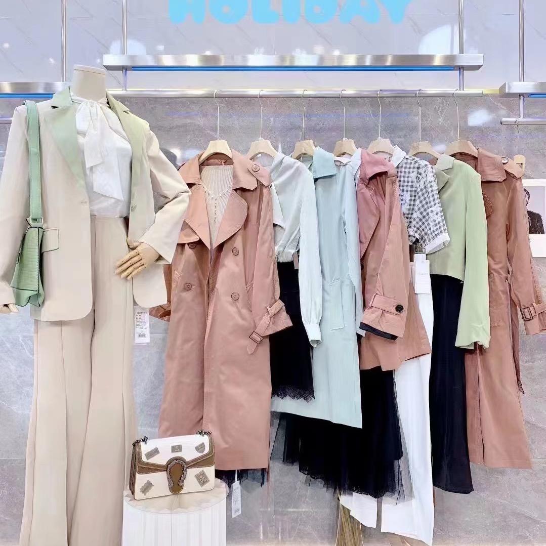 依芙娜品牌女装集合店