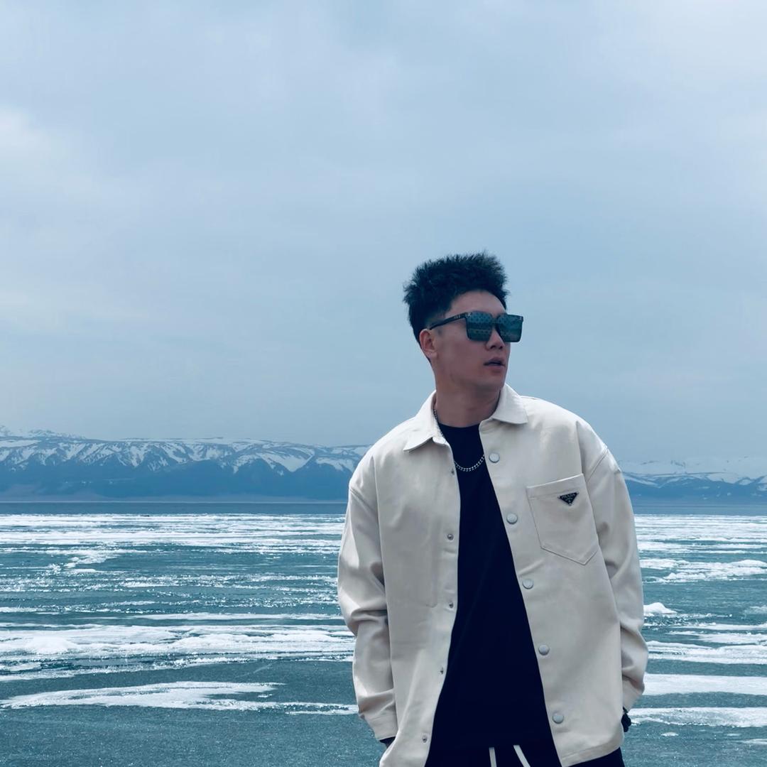 滑雪金行中（领队金金）