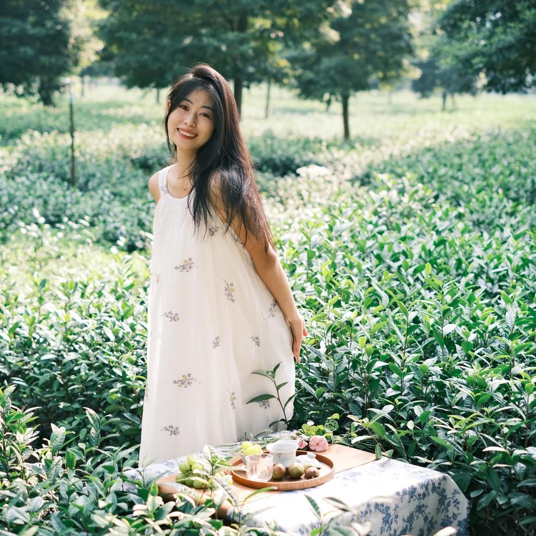 爱喝茶的瑶妹儿