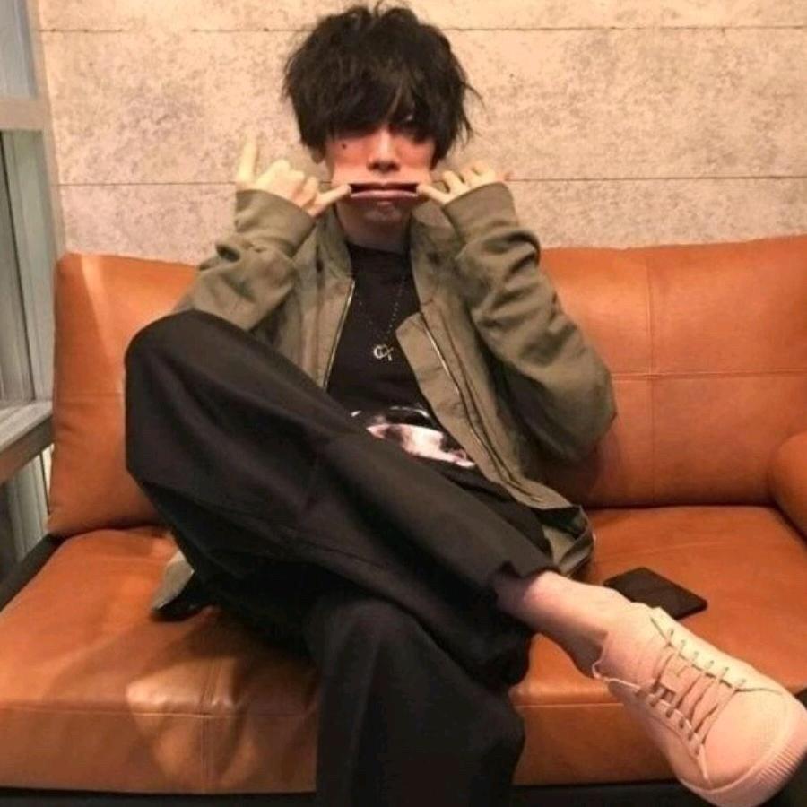 君莫笑.