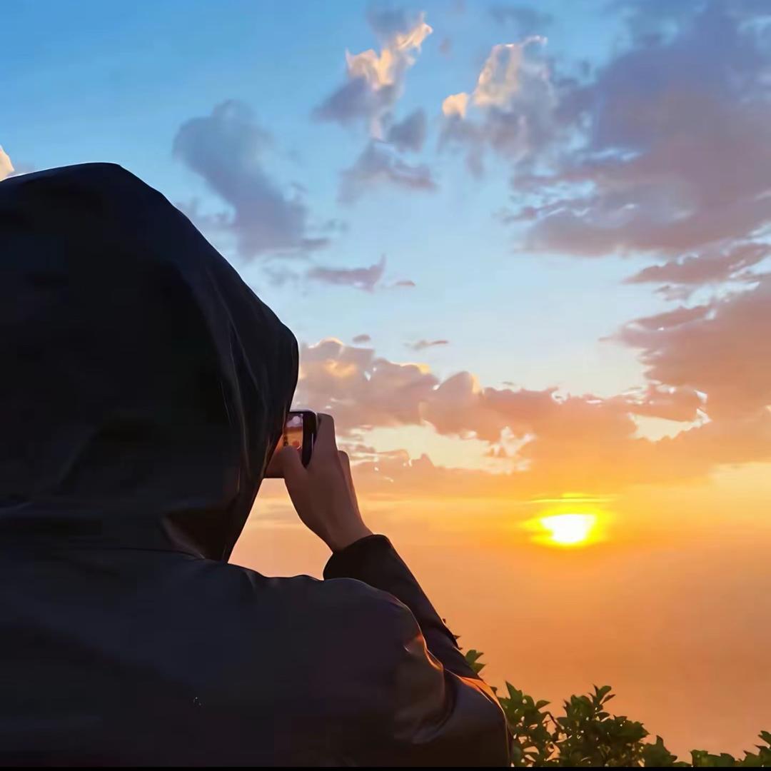 ࿐པདྨ་Trinley摄影（书法者）