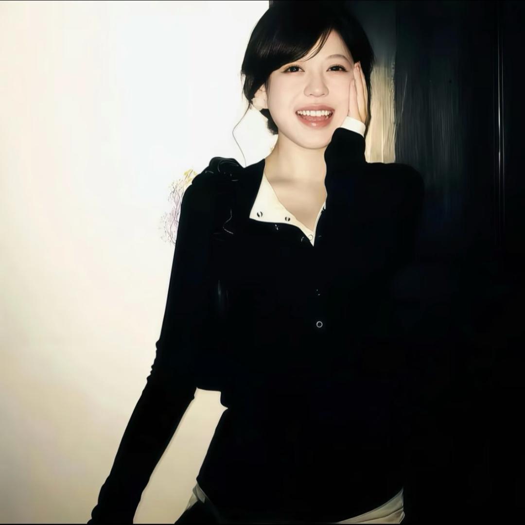 菜菜.