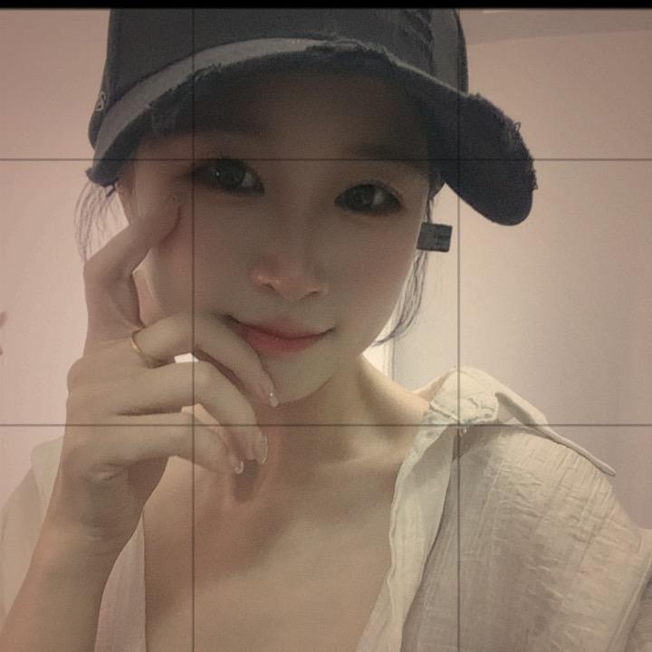 এ᭄浅笑不语꧔ꦿ᭄🌺