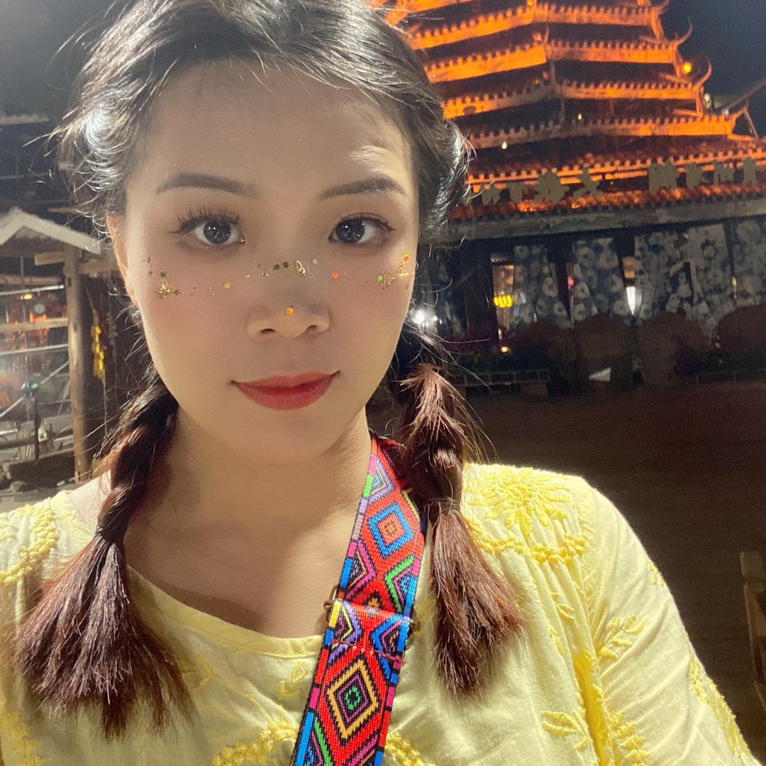 小瓶子