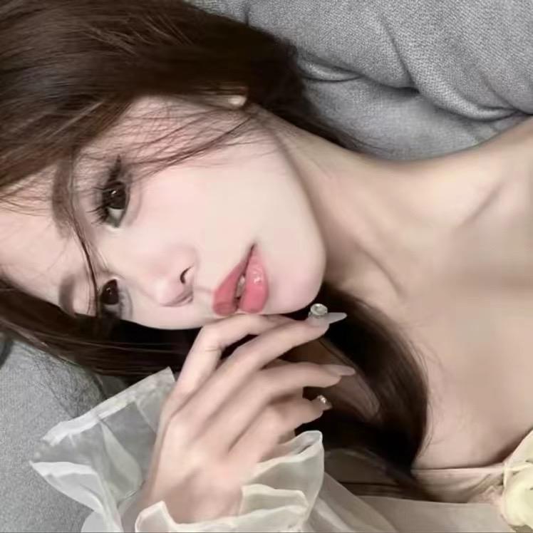 小结巴-